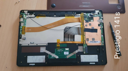 Ноутбук Prestigio SmartBook 141s (Разборка)