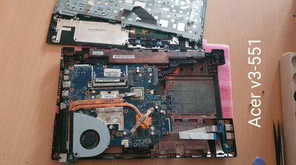 Ноутбук Acer v3-551 (Разборка)