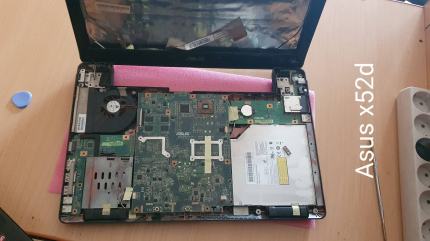 Ноутбук Asus X52D (Разборка)